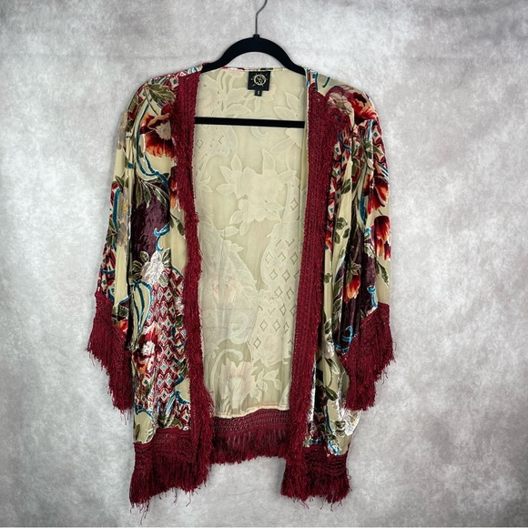 Blue Life Velvet Burnout Fringe Silk Kinomo In Red Size Small - Picture 1 of 6